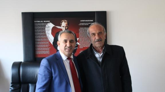 İlçemiz Öğretmenlerinden Osman ÇELİK Emekli Oldu