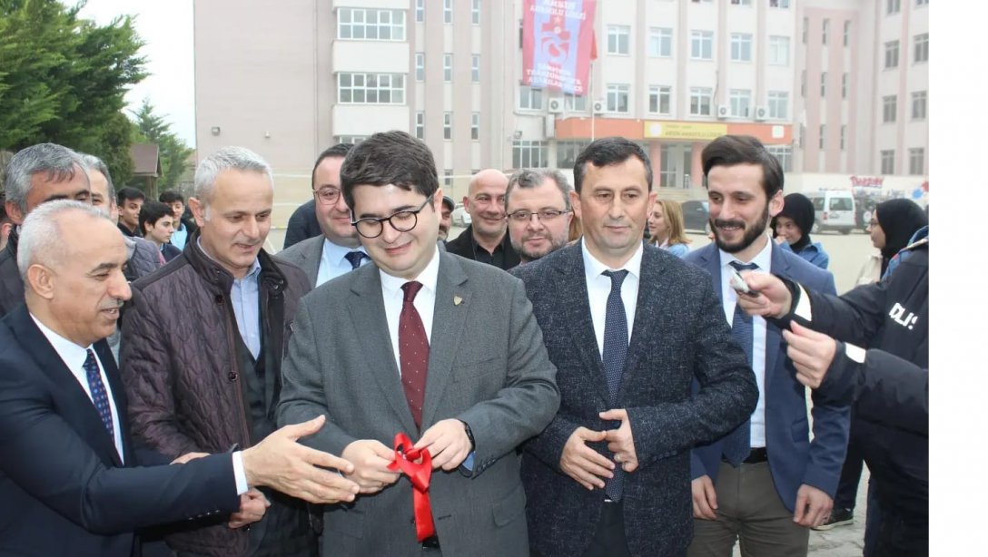 Arsin Anadolu Lisesi Çim Saha Açılışı 