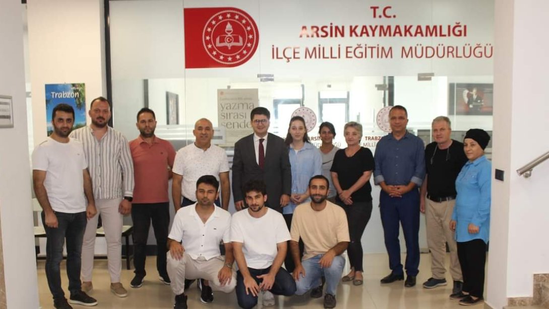 Kaymakamız Sayın Ömer Ahmet Özdemir, İlçe Milli Eğitim Müdürlüğümüze Veda Ziyaretinde Bulundu
