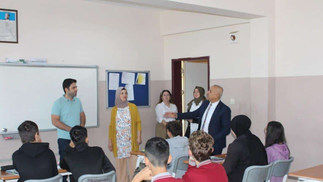 İlçe Milli Eğitim Müdürümüz Yavuz ÜSTÜNDAĞ Arsin Osb Mesleki ve Teknik Anadolu Lisesini ziyaret etti.